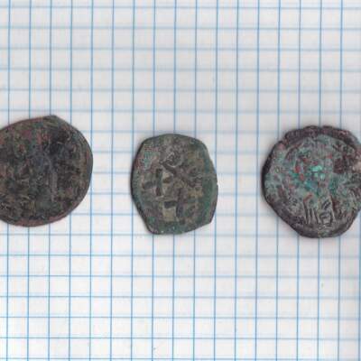 Три монети Візантії